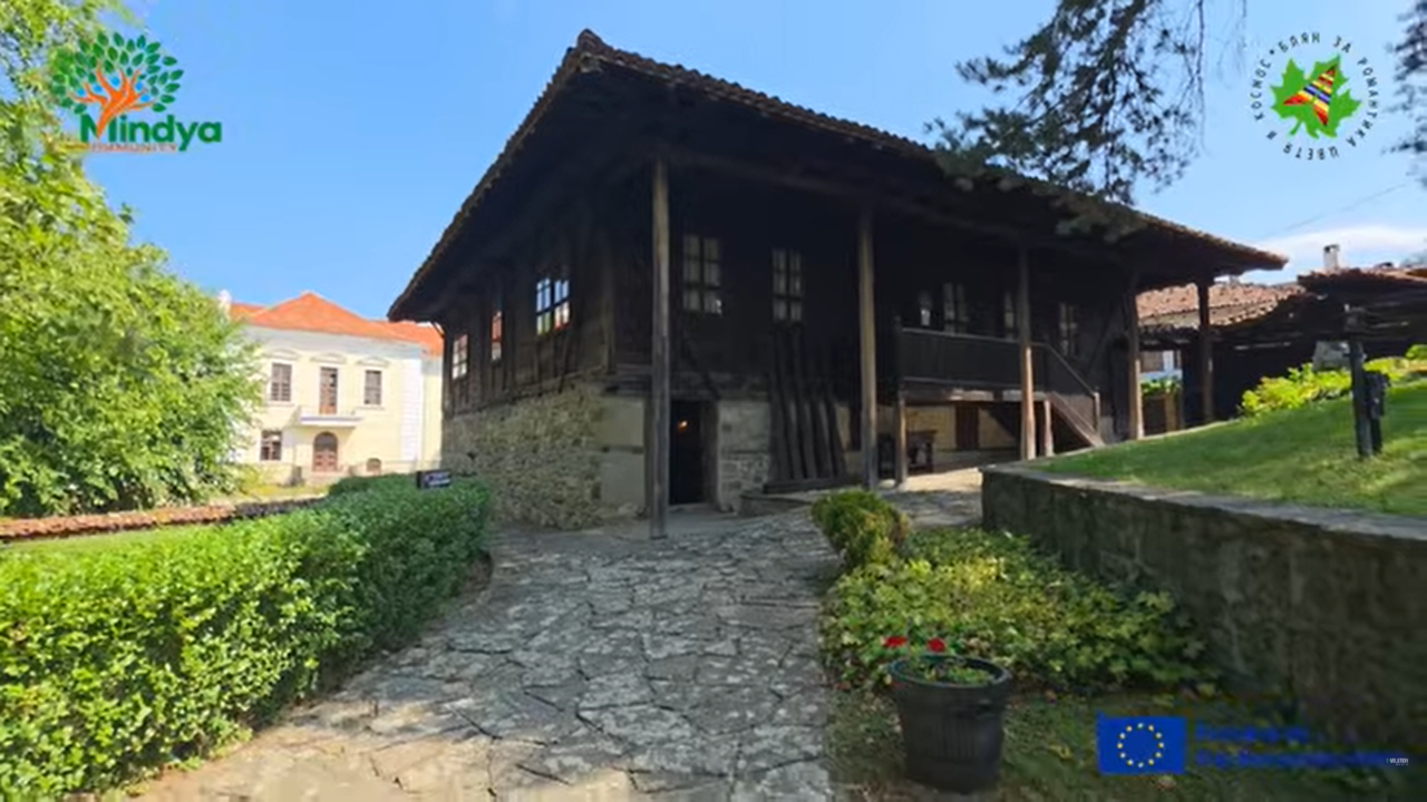 Възрожденска къща в Елена — кадър от E-volution Media / Bulgarian Revival house in Elena — image from E-volution Media