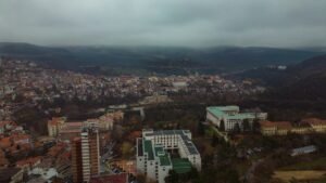 Панорама на Велико Търново – илюстративна фотография за предстоящото заседание на общинския съвет; не е снимка от заседанието