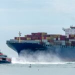 Контейнеровоз в морето, илюстративна снимка — не е CONTSHIP JET. Автор: Pim de Boer / Unsplash.