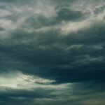 Тъмни дъждовни облаци — илюстративна снимка, не от валежите на 27 октомври