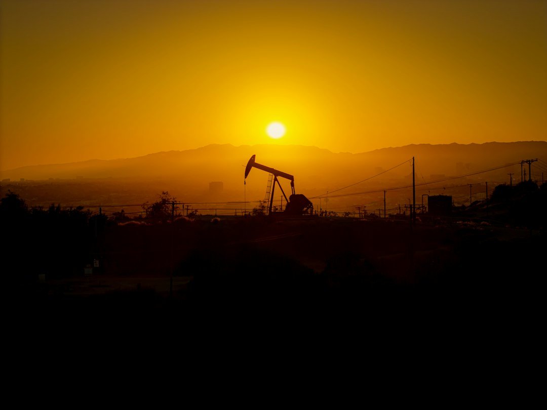Нефтодобивна инсталация, илюстративна снимка